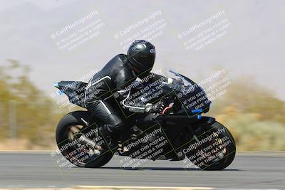 media/Mar-28-2022-Superbike Trackdays (Mon) [[b8603d0f67]]/Open Track Time/Turn 3 Inside/